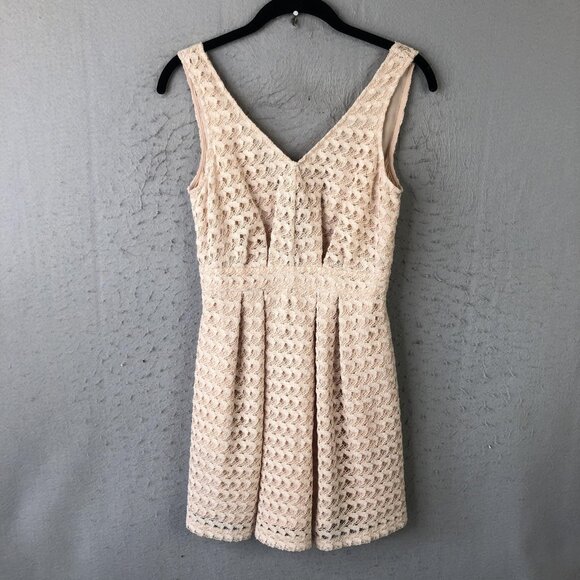 BCBG Generation Dress Womens 2 Nude Blush Lace Fit Flare Cocktail Party Formal - Picture 1 of 16